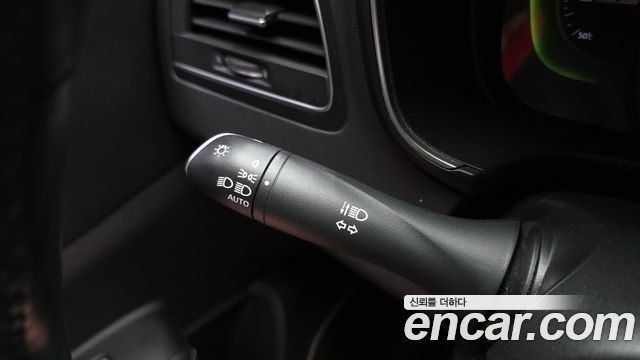 Renault Korea QM6 2.0 LPe RE Signature 2WD 2022 — фото 22