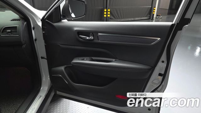 Renault Korea QM6 2.0 LPe RE Signature 2WD 2022 — фото 30
