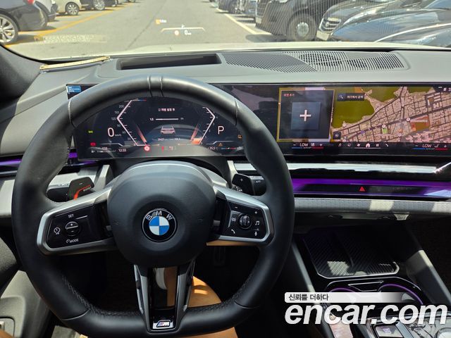 BMW 5 Series (G60) 520i Special Edition 2025 — фото 3