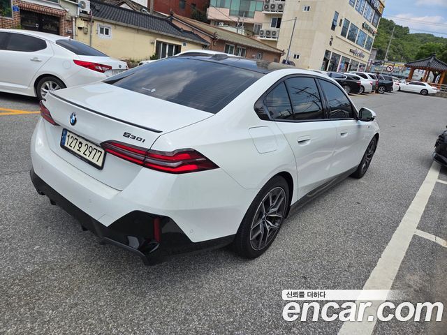 BMW 5 Series (G60) 520i Special Edition 2025 — фото 7