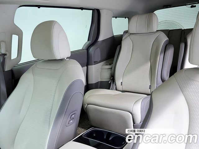 Kia Carnival (IV) Diesel 7-Seater Noblesse 2021 — фото 17