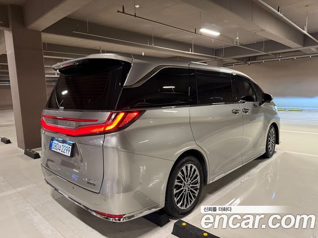 Lexus LM (II) 500h Executive 2025 — фото 4