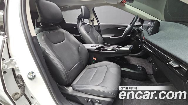 Kia EV6 Long Range Air 2022 — фото 11