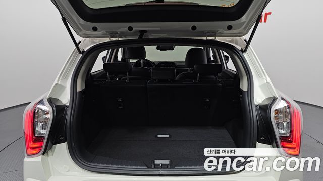 KG Mobility (SsangYong) Tivoli 1.5 4WD V7 2025 — фото 24