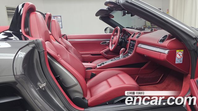 Porsche 718 Boxster 2.0 2019 — фото 11