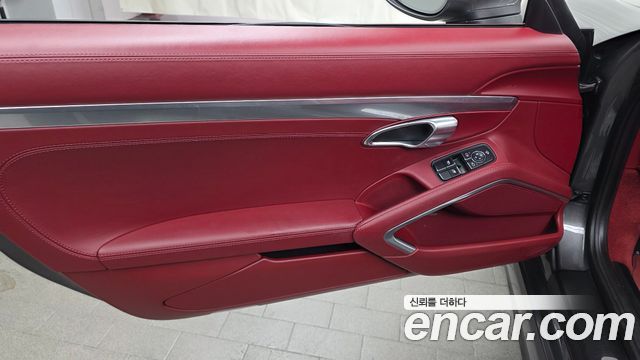Porsche 718 Boxster 2.0 2019 — фото 25