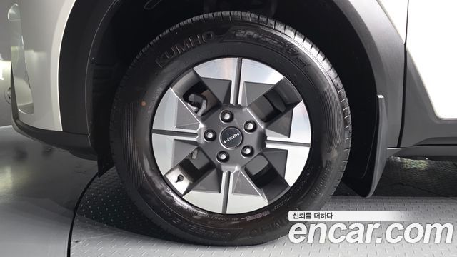 KG Mobility (SsangYong) Musso EV (O100) MX AWD 2026 — фото 5