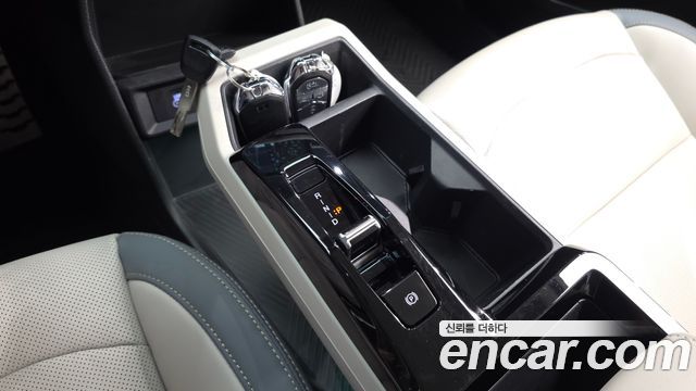 KG Mobility (SsangYong) Musso EV (O100) MX AWD 2026 — фото 9