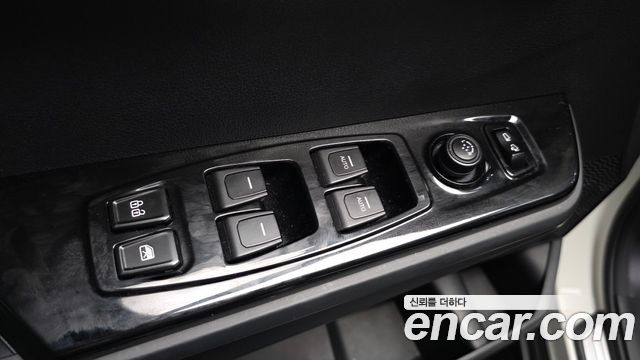 KG Mobility (SsangYong) Musso EV (O100) MX AWD 2026 — фото 35