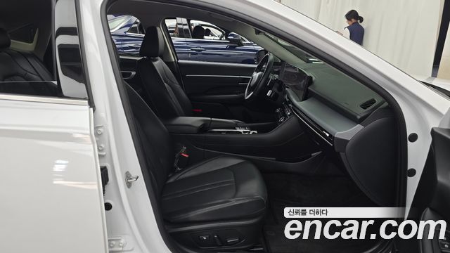 Hyundai Sonata The Edge (DN8) 2.0 Exclusive 2025 — фото 26