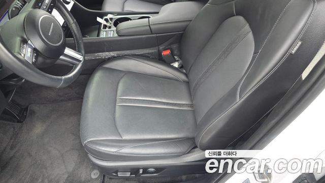 Hyundai Sonata The Edge (DN8) 2.0 Exclusive 2025 — фото 27