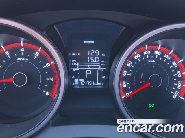 KG Mobility (SsangYong) Tivoli VX 2WD 2015 — фото 5