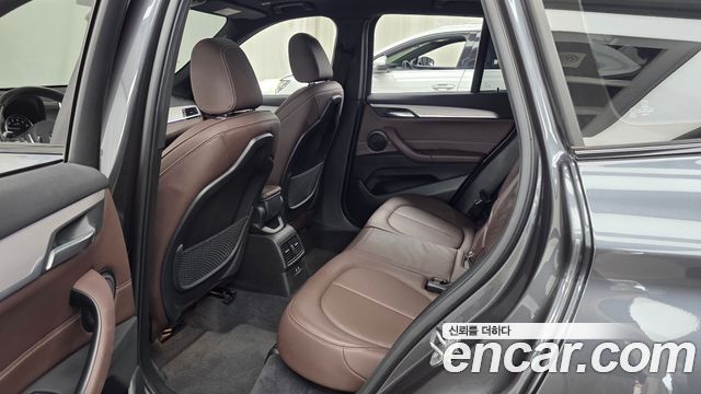 BMW X1 (F48) xDrive 20i M Sport 2022 — фото 26