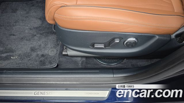 Genesis GV70 2.5T Gasoline AWD 2023 — фото 31