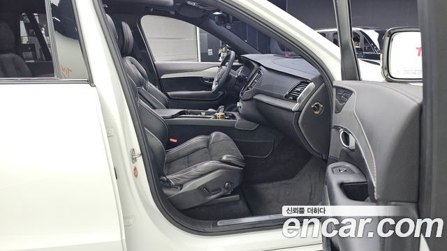 Volvo XC90 (II) T8 R-Design Hybrid 2021 — фото 11