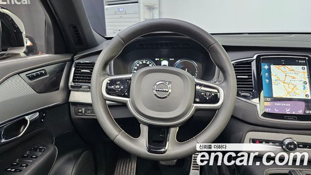 Volvo XC90 (II) T8 R-Design Hybrid 2021 — фото 13