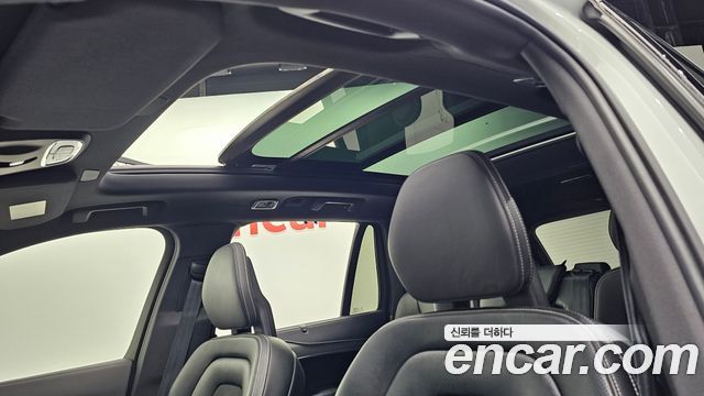 Volvo XC90 (II) T8 R-Design Hybrid 2021 — фото 19