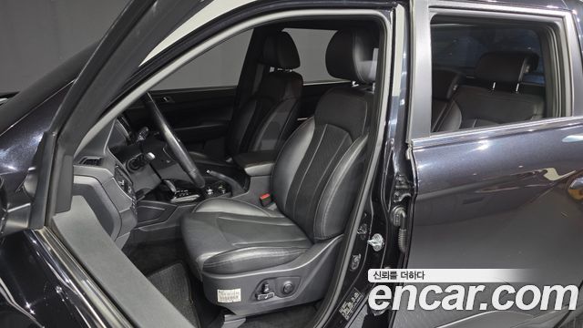 KG Mobility (SsangYong) Rexton Sports Khan Diesel 2.2 4WD Noblesse 2022 — фото 10