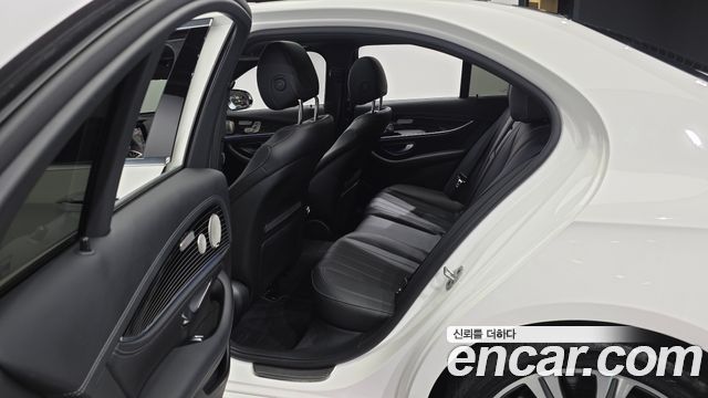 Mercedes-Benz E-Class (W213) E450 4MATIC Exclusive 2021 — фото 11