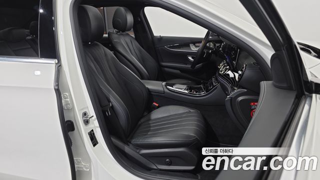 Mercedes-Benz E-Class (W213) E450 4MATIC Exclusive 2021 — фото 26