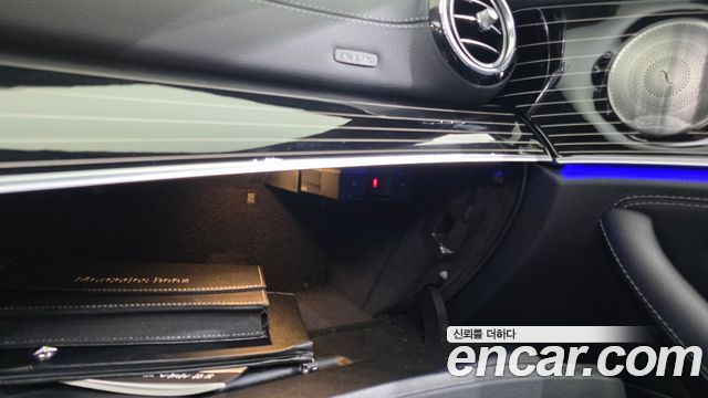 Mercedes-Benz E-Class (W213) E450 4MATIC Exclusive 2021 — фото 29
