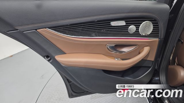 Mercedes-Benz E-Class (W213) E450 4MATIC Exclusive 2021 — фото 25