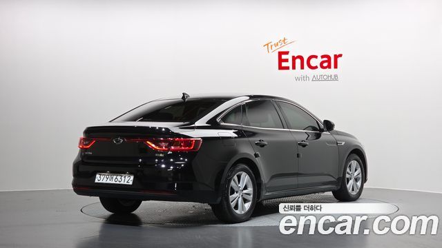 Renault Korea SM6 2.0 LPe SE 2020 — фото 2