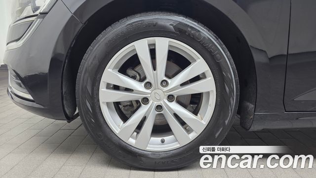 Renault Korea SM6 2.0 LPe SE 2020 — фото 5