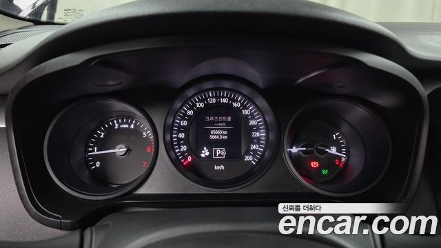 Renault Korea SM6 2.0 LPe SE 2020 — фото 8