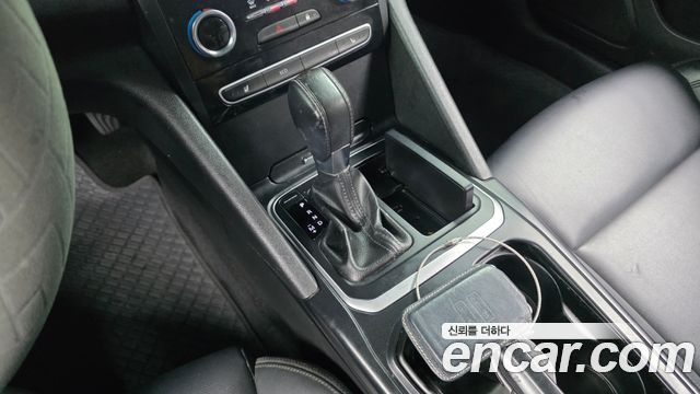 Renault Korea SM6 2.0 LPe SE 2020 — фото 9
