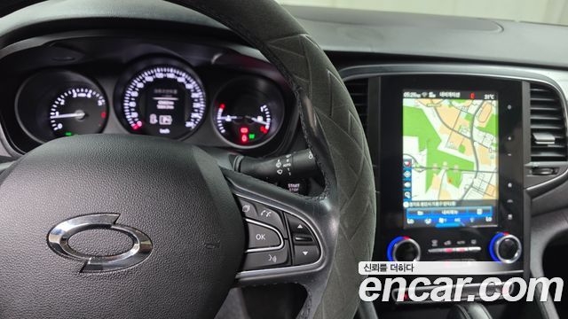 Renault Korea SM6 2.0 LPe SE 2020 — фото 18
