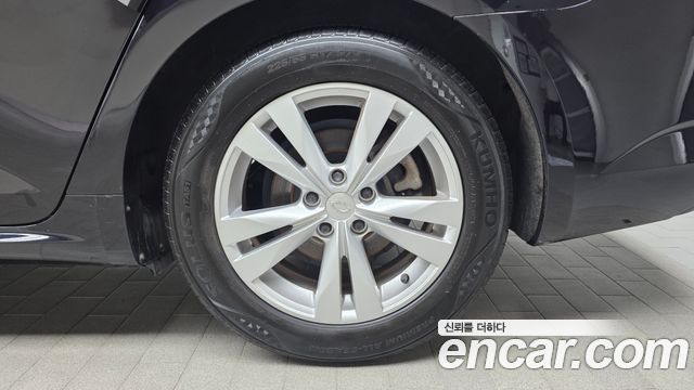 Renault Korea SM6 2.0 LPe SE 2020 — фото 21