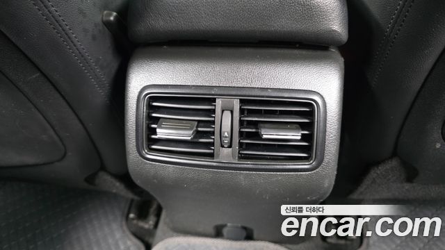 Renault Korea SM6 2.0 LPe SE 2020 — фото 30