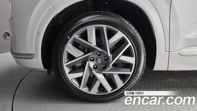 Hyundai Santa Fe Gasoline 2.5T 2WD Calligraphy 2023 — фото 5