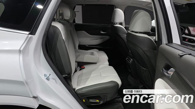 Hyundai Santa Fe Gasoline 2.5T 2WD Calligraphy 2023 — фото 12