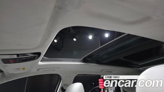 Hyundai Santa Fe Gasoline 2.5T 2WD Calligraphy 2023 — фото 19
