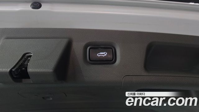 Hyundai Santa Fe Gasoline 2.5T 2WD Calligraphy 2023 — фото 32