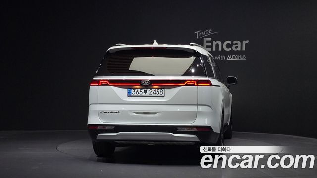 Kia Carnival (IV) Diesel 9-Seater Prestige 2021 — фото 4