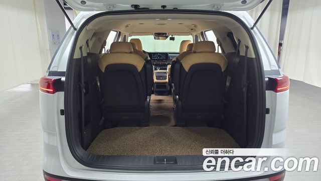 Kia Carnival (IV) Diesel 9-Seater Prestige 2021 — фото 16
