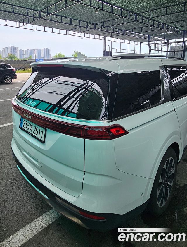 Kia Carnival (IV) Diesel 7-Seater Signature 2023 — фото 2