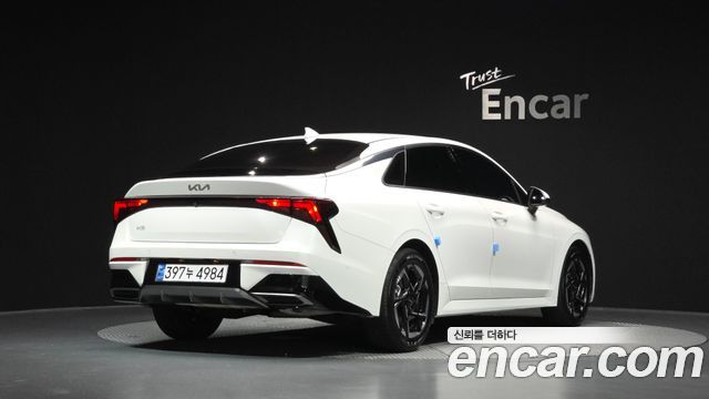 Kia K5 (III) 2.0 Noblesse 2024 — фото 2