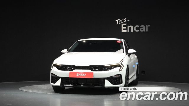 Kia K5 (III) 2.0 Noblesse 2024 — фото 3
