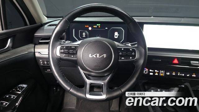 Kia K5 (III) 2.0 Noblesse 2024 — фото 13