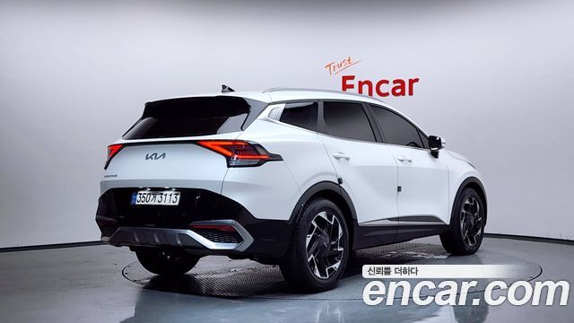 Kia Sportage (V) Diesel 2.0 2WD Nobleless 2022 — фото 2
