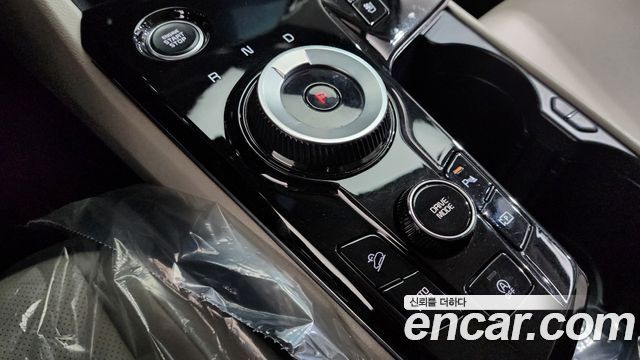 Kia Sportage (V) Diesel 2.0 2WD Nobleless 2022 — фото 9