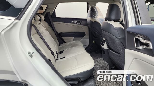 Kia Sportage (V) Diesel 2.0 2WD Nobleless 2022 — фото 12