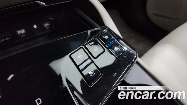 Kia Sportage (V) Diesel 2.0 2WD Nobleless 2022 — фото 17