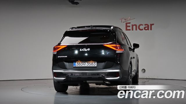 Kia Sportage (V) Diesel 2.0 2WD Nobleless Gravity 2022 — фото 4