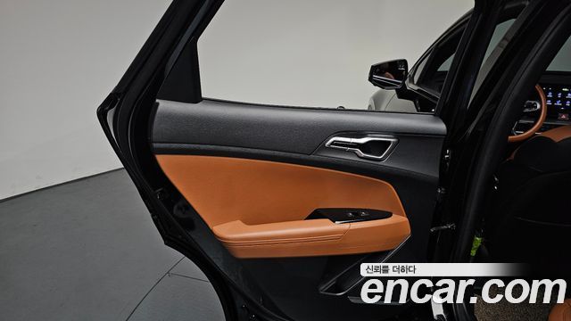 Kia Sportage (V) Diesel 2.0 2WD Nobleless Gravity 2022 — фото 25