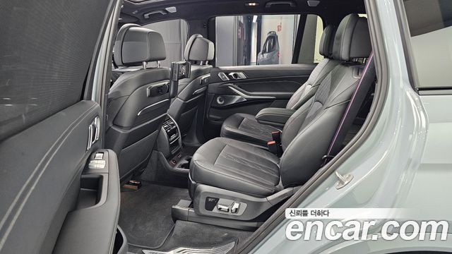 BMW X7 (G07) M60i xDrive M sport 6STR 2024 — фото 16